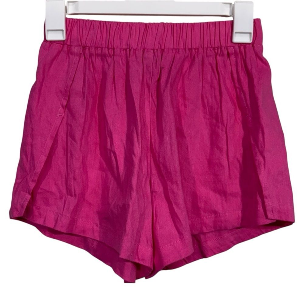 NWT Monrow Valentina Pink Linen Dolphin Shorts